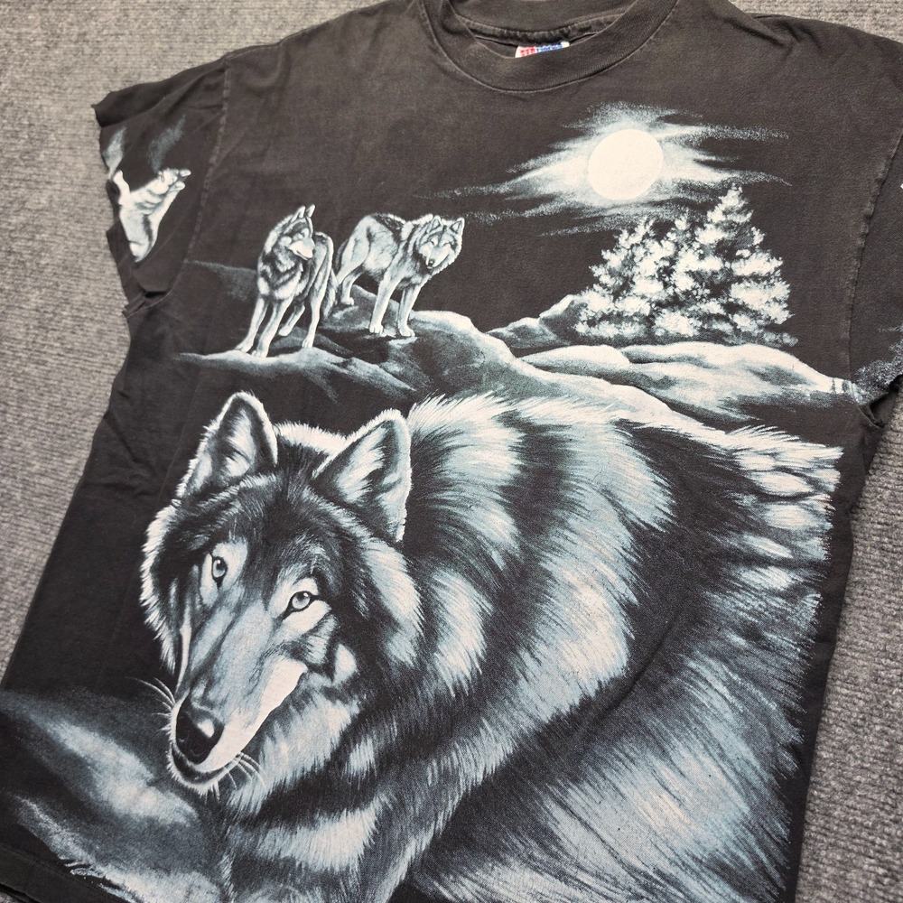 Vintage 1994 Nancy Blevins All Over Print Wolf Tee Hanes Beefy T Large USA